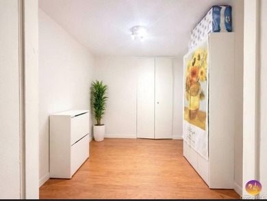 Rare High-Floor Gem near Forest Hills Gardens - Oversized Studio - photo 3