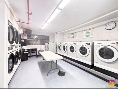 Rare High-Floor Gem near Forest Hills Gardens - Oversized Studio - photo 8