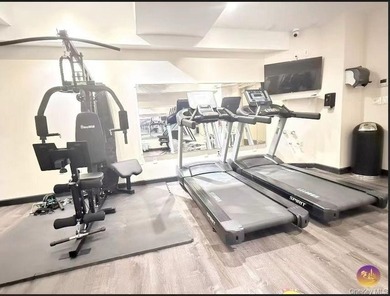 Rare High-Floor Gem near Forest Hills Gardens - Oversized Studio - photo 10