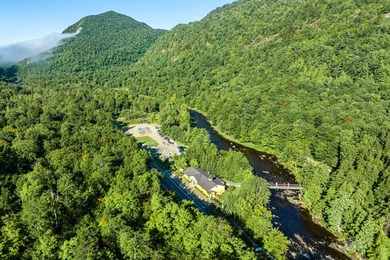 High Falls Gorge - Iconic Adirondack Nature Attraction & Turnkey - photo 3