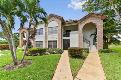 Lake Condo For Sale in Boynton Beach, Florida