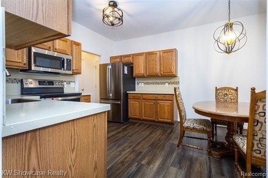 Rare opportunity to be a part of the coveted golf community in - photo 11