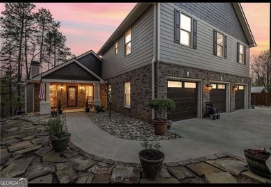 This exceptional lakefront retreat offers the perfect blend of - photo 12