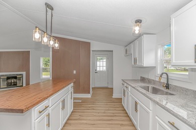 If you are looking to live in a great area of Myrtle Beach, and - photo 13