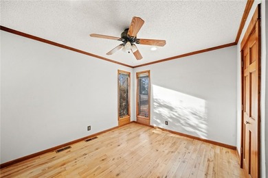 Now PRICED BELOW APPRAISED VALUE, this is a rare opportunity to - photo 15
