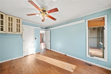 Now PRICED BELOW APPRAISED VALUE, this is a rare opportunity to - photo 17