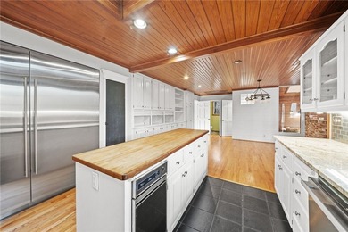 Now PRICED BELOW APPRAISED VALUE, this is a rare opportunity to - photo 19