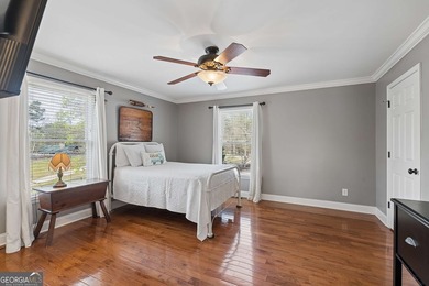 This exceptional lakefront retreat offers the perfect blend of - photo 20