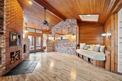 Now PRICED BELOW APPRAISED VALUE, this is a rare opportunity to - photo 29