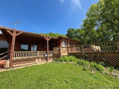 Lake Home For Sale in Camdenton, Missouri