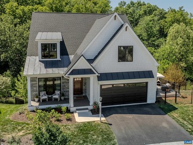 Like-new, stunning 3,700 sq ft modern farmhouse in Old Trail - photo 1