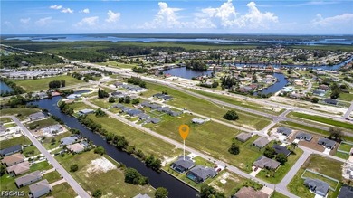 Price improvement! Newer construction modern waterfront home on - photo 33