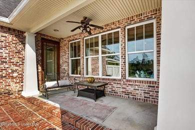 GULF COAST HIDDEN GEM ON A PRIVATE LAKE Welcome to this stunning - photo 36