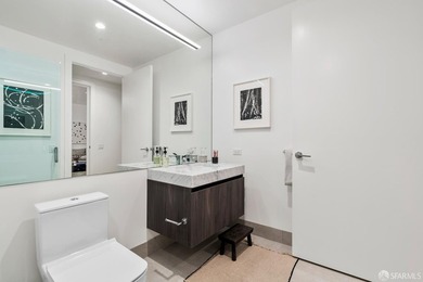 The Residences at Yerba Buena Island offer a rare opportunity to - photo 22