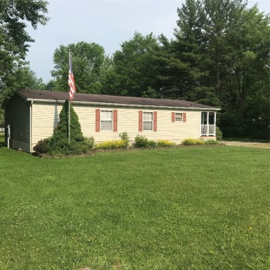 Pymatuning Reservoir Home For Sale in Espyville Pennsylvania