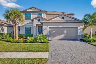 Lake Home For Sale in Fort Myers, Florida