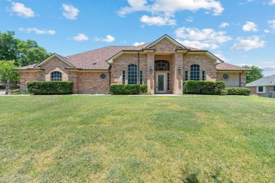 Lake Home Sale Pending in Weatherford, Texas