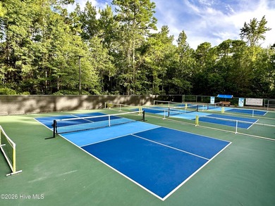 Motivated Seller--bring your offer! This beautifully maintained - photo 47