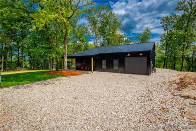 Lake Home Sale Pending in Sunrise Beach, Missouri