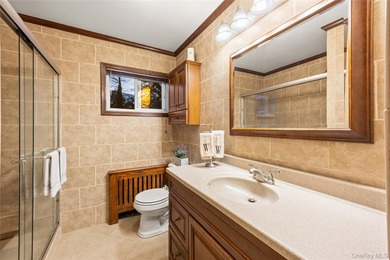 Welcome to this charming and well-maintained Ranch, perfectly - photo 14