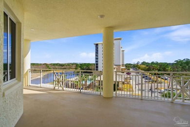 Experience coastal luxury in this beautifully appointed San - photo 3