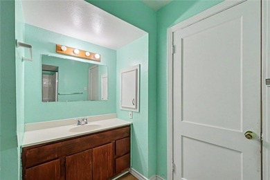 Welcome Home to this charming Two bedroom, One Bathroom Home- - photo 14