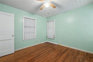 Welcome Home to this charming Two bedroom, One Bathroom Home- - photo 17