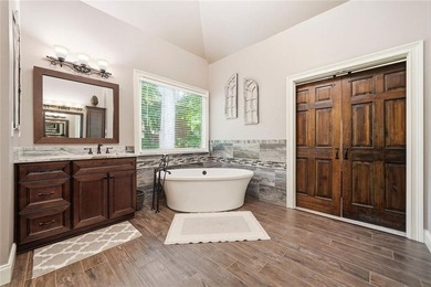 Welcome to luxury living in the prestigious Towne Lake Hills - photo 34