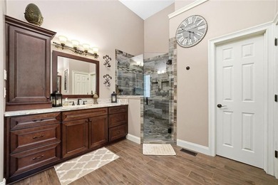Welcome to luxury living in the prestigious Towne Lake Hills - photo 36