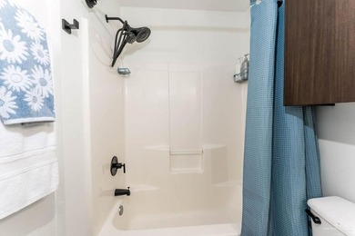 Located in one of the most sought after SPI complexes, this well - photo 15