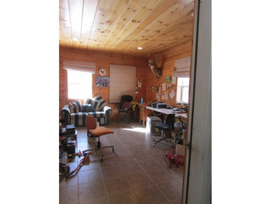 Two buildings on 2.7 acres. The main building is steel - 1,140 - photo 3