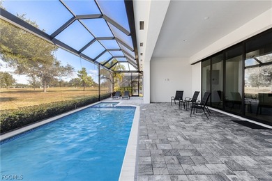 Experience luxury living at its finest in this stunning estate - photo 42