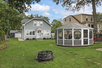 Fox Lake Waterfront Home - Lake Home Under Contract in Antioch, Illinois