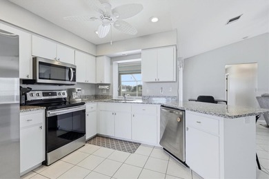 Florida living starts here at 175 Bunker Rd! This inviting 3 - photo 12