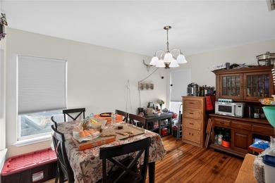 Charming three bed, two bath home with wood floors throughout - photo 16