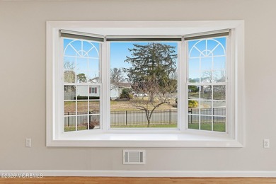 Welcome to this beautifully maintained and thoughtfully enhanced - photo 23