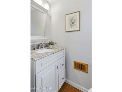 Welcome to this beautifully maintained and thoughtfully enhanced - photo 31