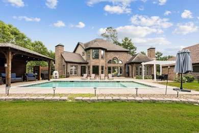 Breathtaking lake views take center stage in this exceptional - photo 35