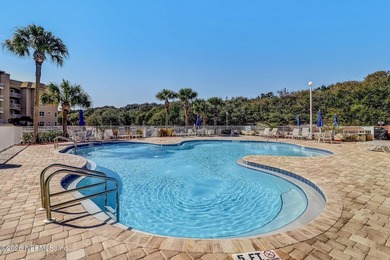 Welcome to your Amelia Island getaway. This beautifully updated - photo 38