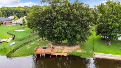 Breathtaking lake views take center stage in this exceptional - photo 40