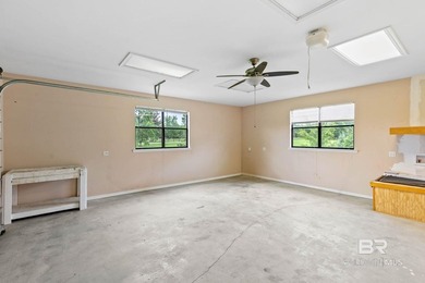 Welcome to your own private slice of country paradise in - photo 41