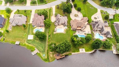 Breathtaking lake views take center stage in this exceptional - photo 42
