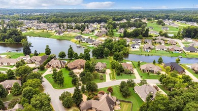 Breathtaking lake views take center stage in this exceptional - photo 45