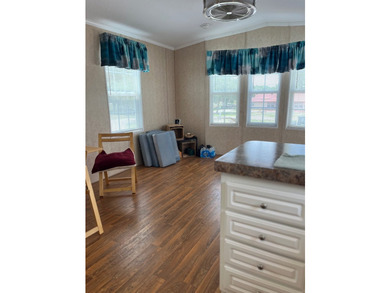 Discover this charming and beautifully updated 1-bedroom - photo 3