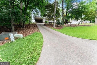 **NO HOA and just minutes from Lake Lanier!** This beautifully - photo 9