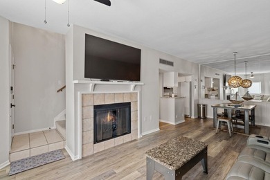 Horseshoe Bay Open water condo with deeded boat slip for less - photo 5