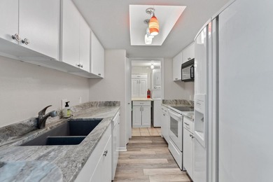 Horseshoe Bay Open water condo with deeded boat slip for less - photo 9