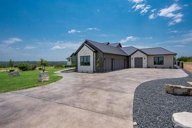 An exceptional residence nestled within the esteemed Summit Rock - photo 2