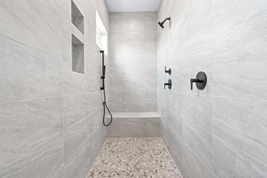 An exceptional residence nestled within the esteemed Summit Rock - photo 9