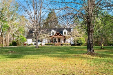 Completely renovated and full of character! This one of a kind - photo 45